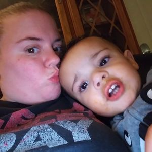 Meet your Posher, Tayler